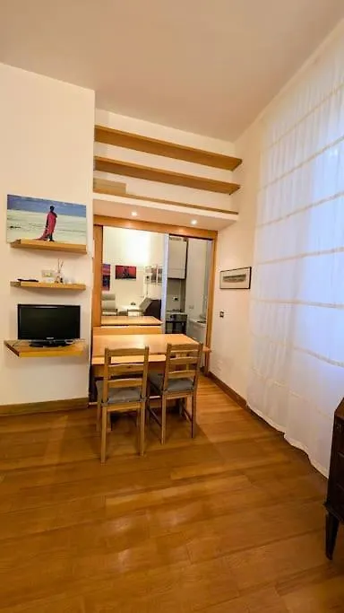Cozy Home In San Cosimato Rome Apartment