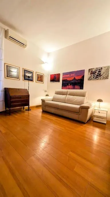 Cozy Home In San Cosimato Rome Apartment